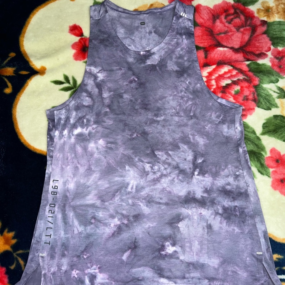 Mens lululemon tank top size large